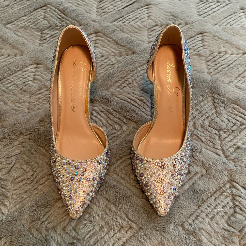 Gorgeous party pumps! 🎊